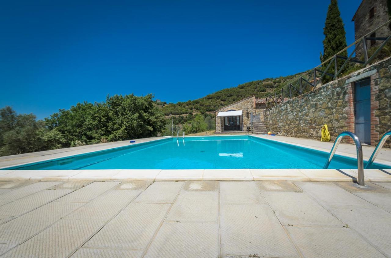 Aparthotel Poloturisticoumbria Rustico Con Piscina Vista Lago à Passignano sul Trasimeno Extérieur photo